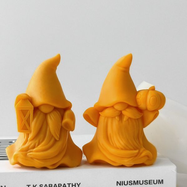Силіконова форма для свічок та мила "Осінні гноми" mold-autumn-gnome-1 фото